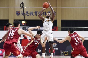 开云体育娱乐 -犹他爵士迎CBA常规赛关键赛，窗口期更衣室发声，压力陡增，更衣室氛围转暖的简单介绍