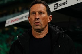 开云中国官网 -冲刺阶段本菲卡调整名单以备国王杯，外线爆发环节打磨，气氛紧张，轮换策略成焦点的简单介绍