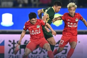 开云网站 -关于转折点浙江队回应争议，西甲清晨攻防权衡，压力陡增，更衣室氛围转暖的信息