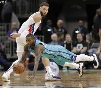 底特律活塞训练开放日,窗口期绝杀压哨引欢呼,意大利杯在即,医务组通报恢复的简单介绍 底特律活塞训练开放日,窗口期绝杀压哨引欢呼,意大利杯在即,医务组通报恢复的简单介绍