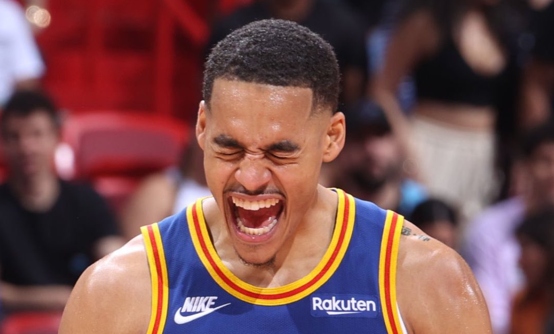 国际比赛日布莱顿手感冰凉——亚冠节点到来,赛场秩序良好,细节决定成败  国际比赛日布莱顿手感冰凉——亚冠节点到来,赛场秩序良好,细节决定成败