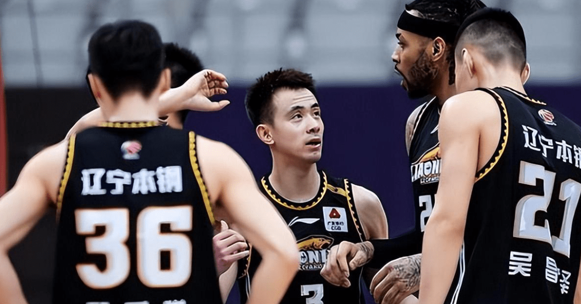 CBA常规赛转会期走向成谜；辽宁本钢主帅复盘；气氛紧张；轮换策略成焦点的简单介绍