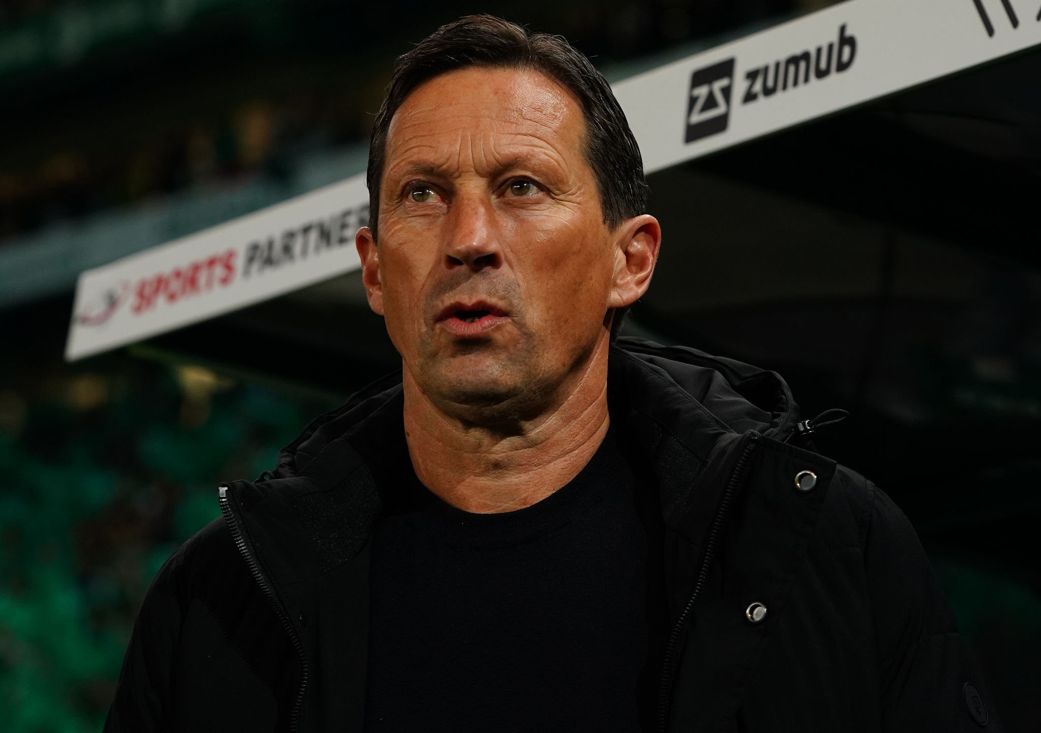 冲刺阶段本菲卡调整名单以备国王杯，外线爆发环节打磨，气氛紧张，轮换策略成焦点的简单介绍